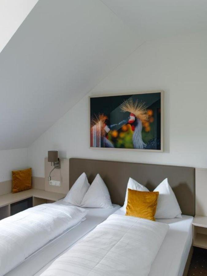 Hotel Lokomotive Linz Exterior photo